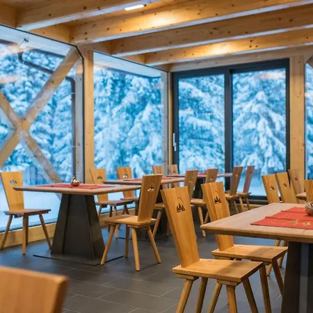 Ξενοδοχείο Lajnar