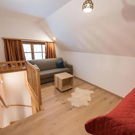 Ξενοδοχείο Lajnar