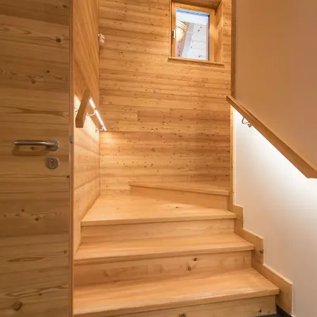 Ξενοδοχείο Lajnar